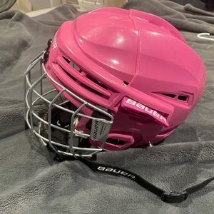 Girls ice skating helmet. My daughter is 9. She used it 6 times too small now